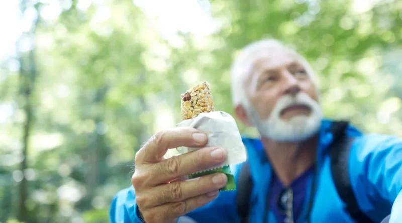 Why Granola Bars Are a Popular Healthy School Snack