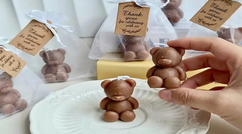 10 Cute Chocolate Ideas for Baby Shower Favors